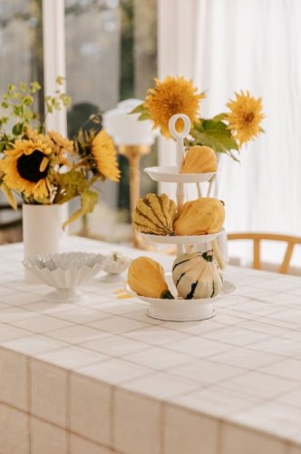 Kovový etažér Cake Stand